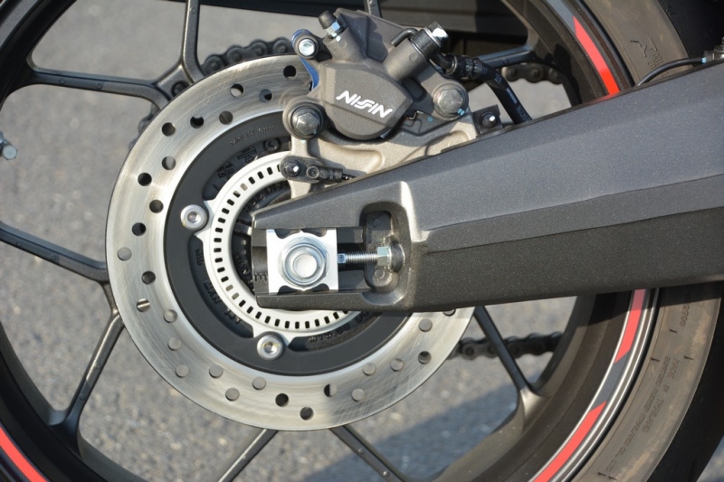 Test Honda CBR650R: univerzální sporťák - 11 - 1 Honda CBR 650 R test (5)