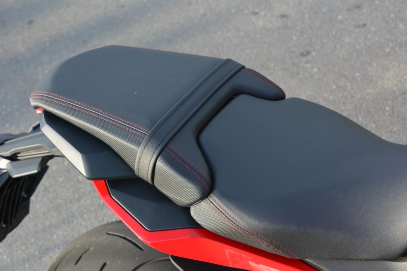 Test Honda CBR650R: univerzální sporťák - 8 - 1 Honda CBR 650 R test (25)