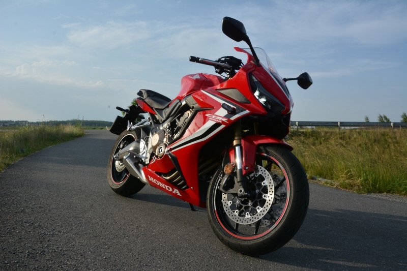 Test Honda CBR650R: univerzální sporťák - 1 - 1 Honda CBR 650 R test (21)
