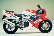 1 Honda CBR 900 Fireblade