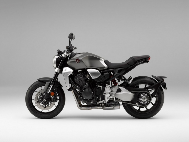 Honda CB 1000 R 2018: nový design a motor z Fireblade - 21 - 1 Honda CB 1000 R (16)