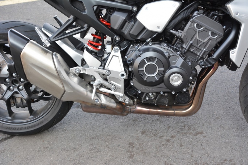 Test Honda CB 1000 R Plus: nahatý chuligán  - 45 - 1 Honda CB 1000 R test (41)