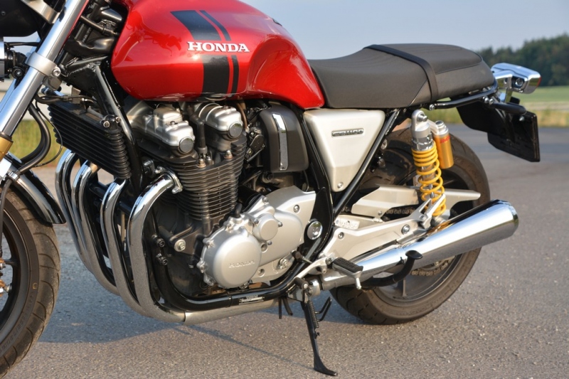 Test Honda CB1100 RS: sportovnější retro - 7 - 1 Honda CB 1100 RS test12