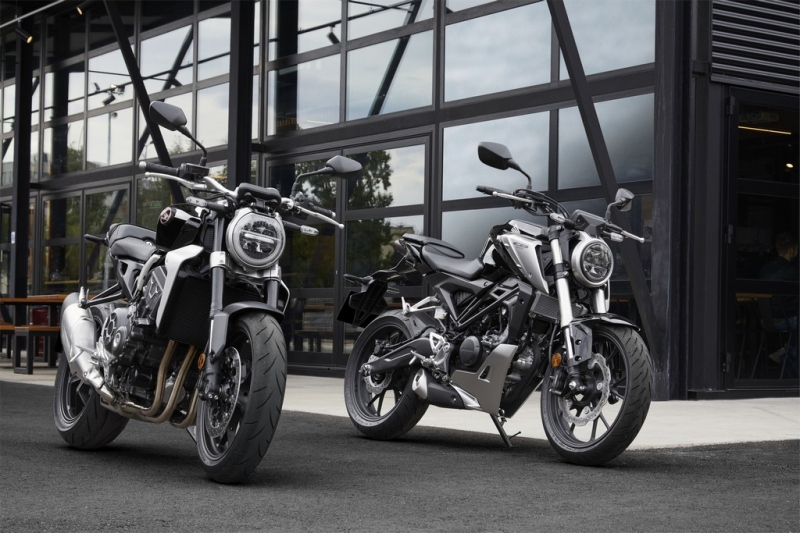 Honda CB 125 R a CB 300 R: Neo Sports Café - 16 - 1 Honda CB 300 R (3)