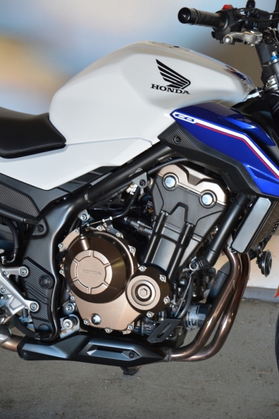 Test Honda CB 500 F ABS 2016: za málo peněz, hodně muziky - 9 - 1 Honda CB 500 F 2016 test09