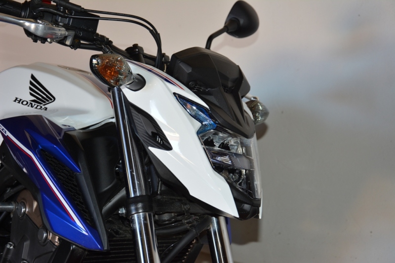 Test Honda CB 500 F ABS 2016: za málo peněz, hodně muziky - 28 - 2 Honda CB 500 F 2016 test24