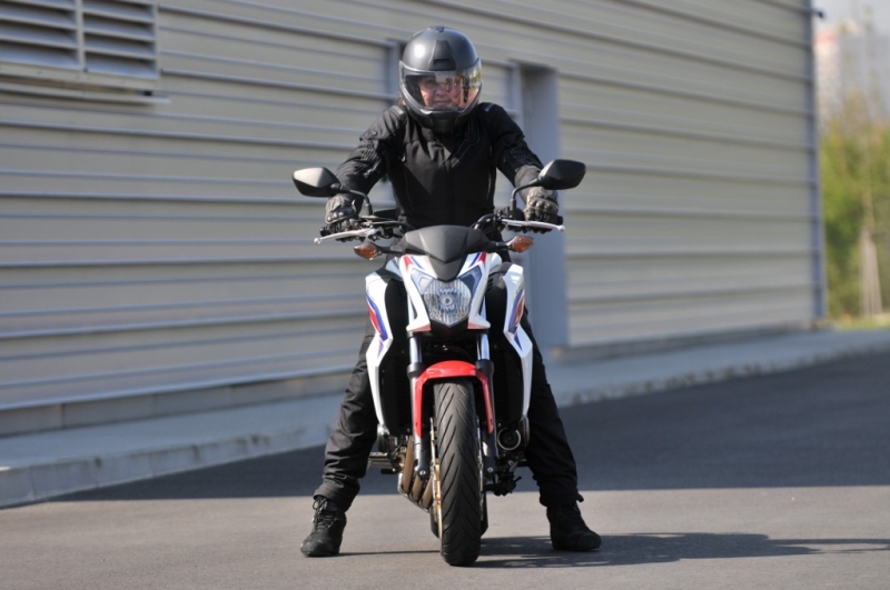 Test Honda CB 650 F 2015: drzá Japonka - 5 - 2 Honda CB 650 F test (31)