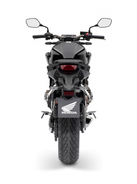 Honda CB650R: klasický styl naháče - 14 - 1 Honda CB 650 R (18)