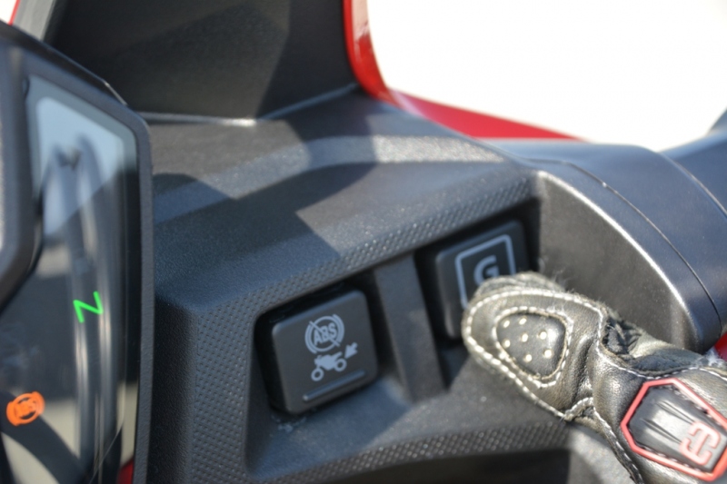 Test Honda CRF1000L Africa Twin DCT: enduro s automatem? - 10 - 1 Honda CRF 1000 L Africa Twin DCT test16