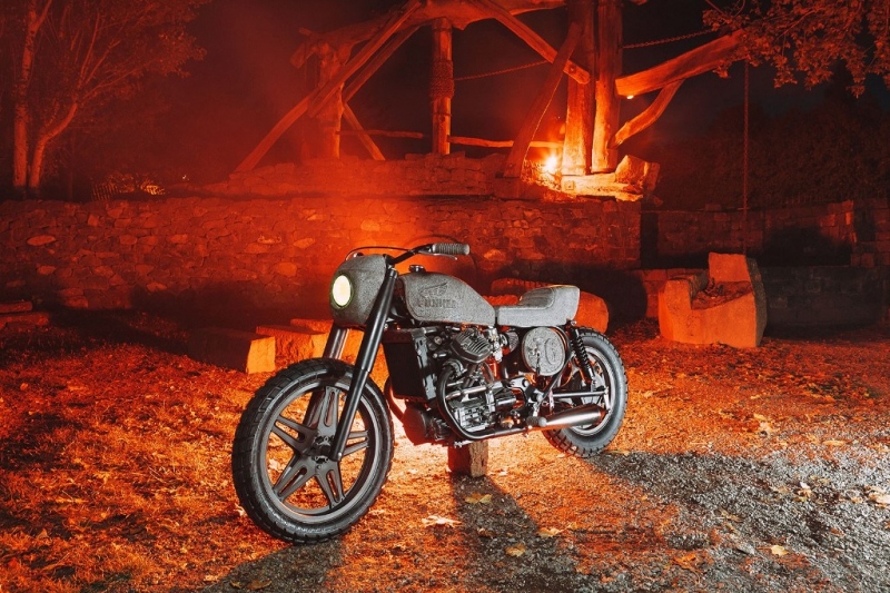 Honda CX500: kamenný motocykl - 4 - 1 Honda CX 500 kamen5