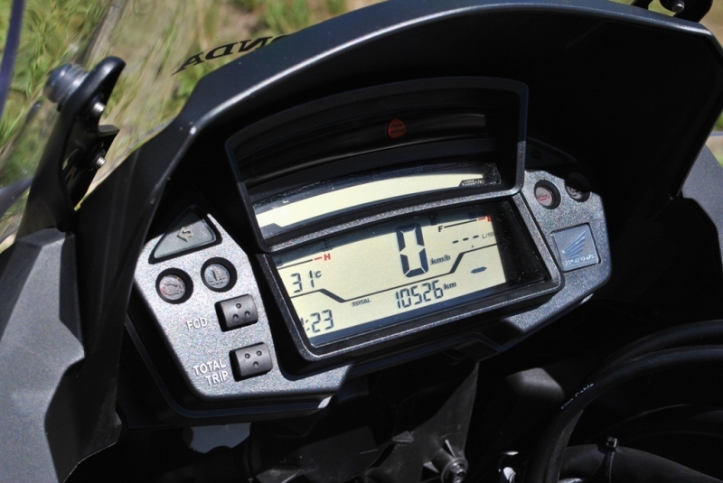 Test Honda Crosstourer DCT Full Travel Pack: automatický cestovatel - 27 - Honda Crosstourer DCT 2014 Honda Crosstourer 201429