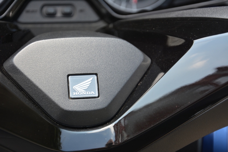 Test Honda Forza 125 ABS: pohodlný maxiskútr - 36 - 1 Honda Forza 125 test04