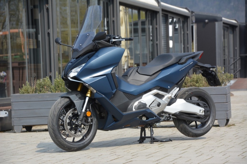 Test Honda Forza 750 DCT: maximální komfort - 29 - 1 Honda Forza 750 test  (37)