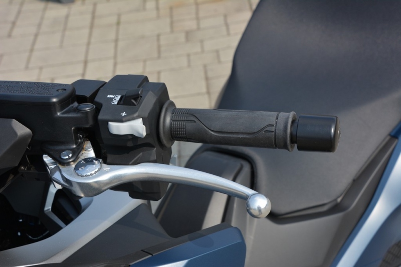 Test Honda Forza 750 DCT: maximální komfort - 14 - 1 Honda Forza 750 test  (47)