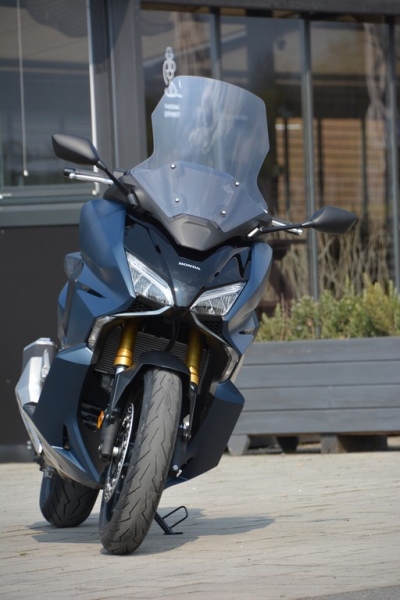 Test Honda Forza 750 DCT: maximální komfort - 32 - 1 Honda Forza 750 test  (42)