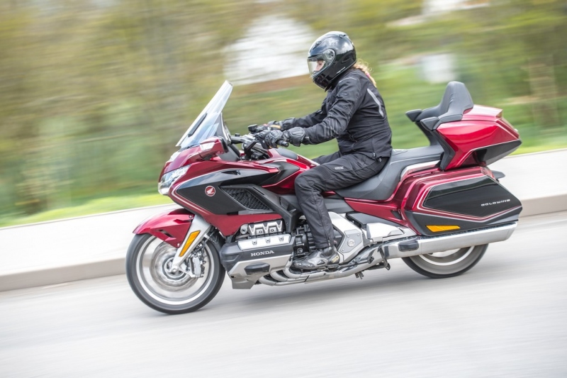 Test Honda GL1800 Gold Wing 2018: už to není pouze mužskou záležitostí - 13 - 1 Honda GL1800 Gold Wing 2018 test (2)