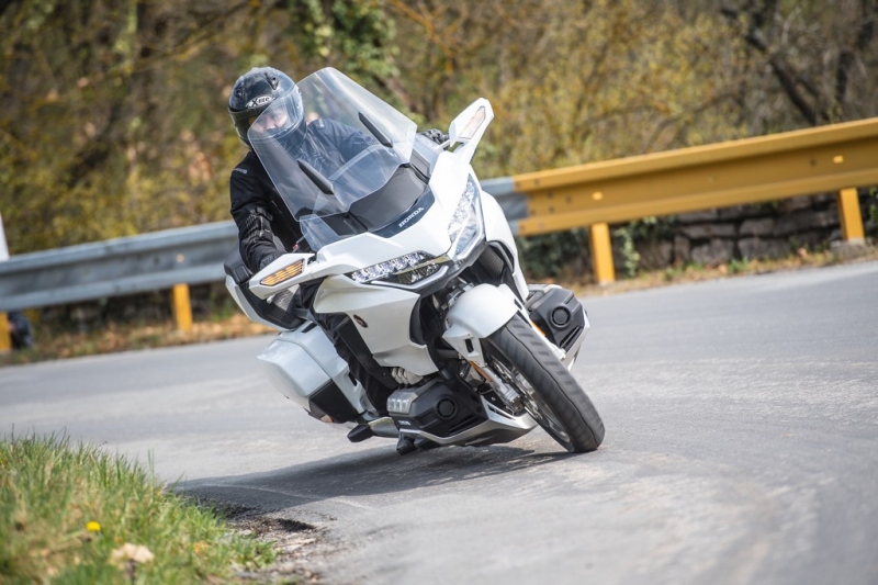 Test Honda GL1800 Gold Wing 2018: už to není pouze mužskou záležitostí - 15 - 1 Honda GL1800 Gold Wing 2018 test (6)