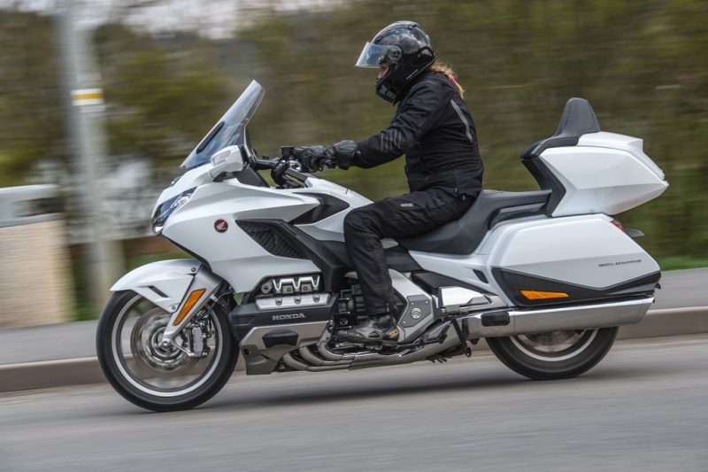 Test Honda GL1800 Gold Wing 2018: už to není pouze mužskou záležitostí - 10 - 1 Honda GL1800 Gold Wing 2018 test (4)