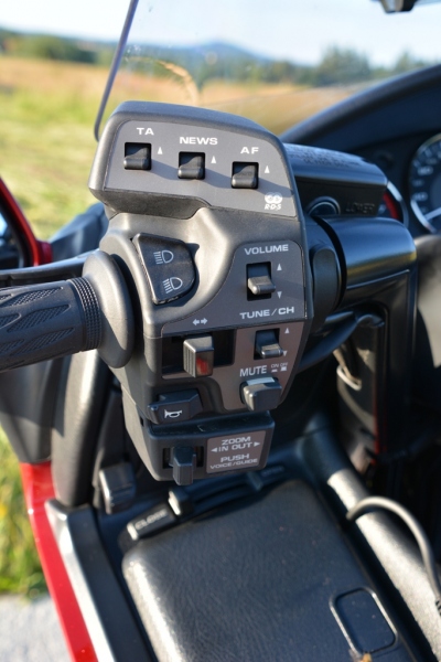 Test Honda GL1800 Gold Wing Deluxe 2015: životní styl - 25 - 2 Honda GL1800 Gold Wing Deluxe 2015 test20