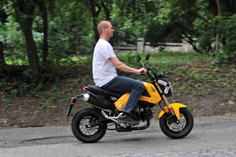 Test Honda MSX 125: zábavné vozítko - 2 - Honda MSX125 3 Honda MSX125 23
