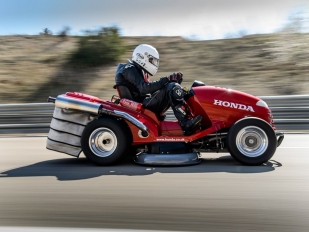 Honda Mean Mower: nejrychlejší sekačka na světě