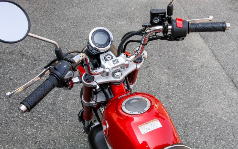Honda Monkey 125 2018: retro s moderními prvky - 10 - 1 Honda Monkey 2018 (13)