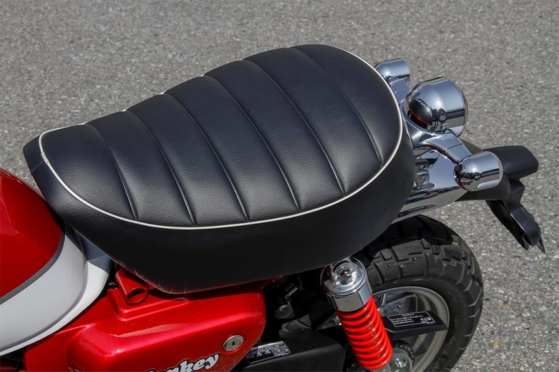 Honda Monkey 125 2018: retro s moderními prvky - 23 - 1 Honda Monkey 2018 (7)