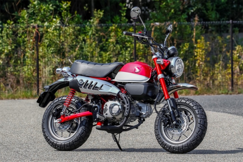 Honda Monkey 125 2018: retro s moderními prvky - 7 - 1 Honda Monkey 2018 (10)
