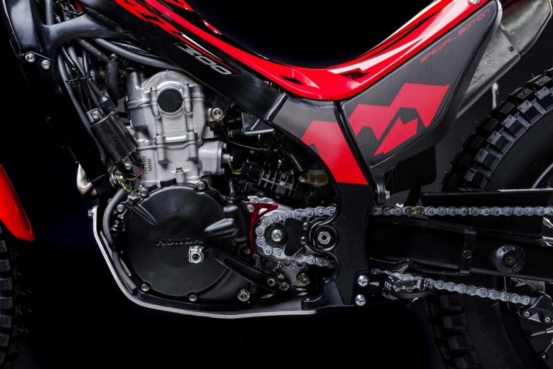 Montesa Honda Cota 300 RR 2018: připravena na závod - 19 - 1 Honda Montesa Cota 300 RR trial (25)