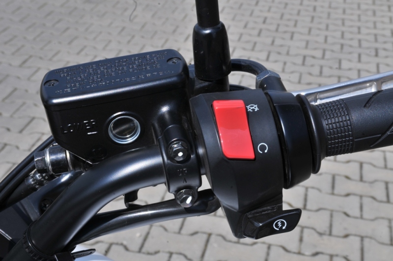 Test Honda NC 750 X: stvořena na cesty - 29 - 2 Honda NC 750 X21