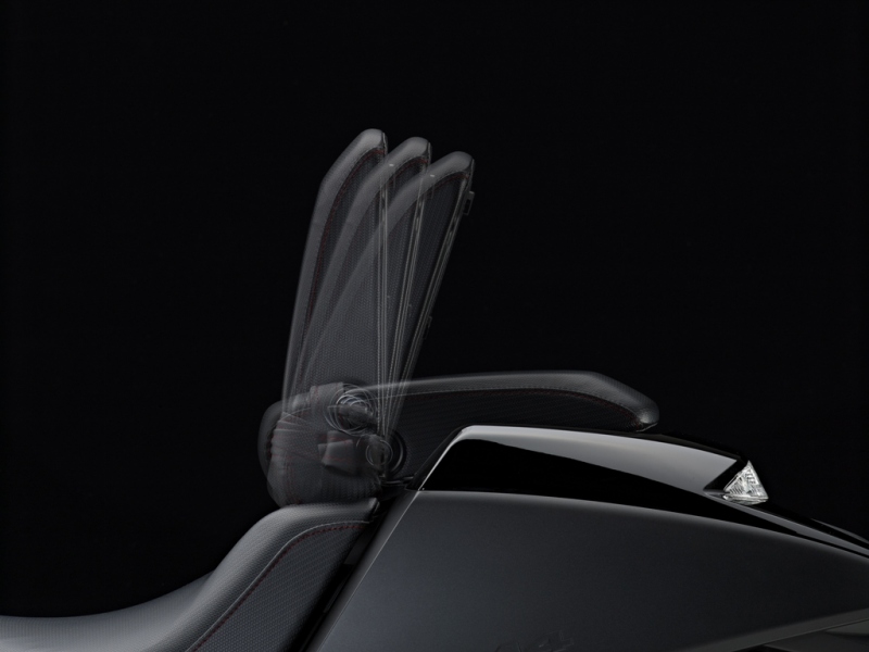 Honda NM4 Vultus: futurista - 9 - Honda NM4 Vultus Honda NM4 Vultus10