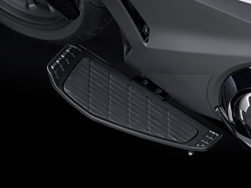 Honda NM4 Vultus: futurista - 11 - Honda NM4 Vultus Honda NM4 Vultus12