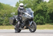 1 Honda NT1100 test (3)