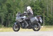 1 Honda NT1100 test (5)