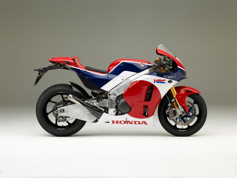Honda RC213V-S: odhalena dnes v 11:00 živě! - 6 - 3 Honda RC213V-S31