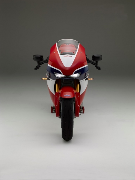 Honda RC213V-S: odhalena dnes v 11:00 živě! - 7 - 3 Honda RC213V-S32