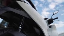 1 Honda SH125i Marmo Hanami (11)