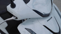 1 Honda SH125i Marmo Hanami (3)