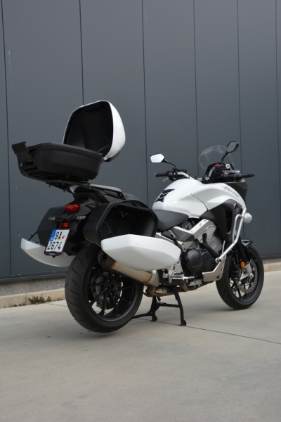 Test Honda VFR800X Crossrunner: nuda se nekoná - 10 - 2 Honda VFR800X Crossrunner test20