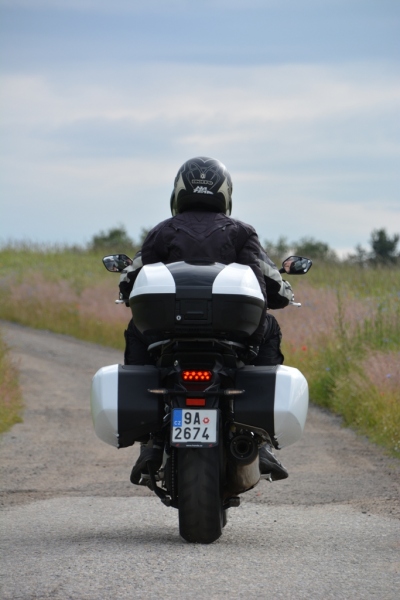 Test Honda VFR800X Crossrunner: nuda se nekoná - 7 - 1 Honda VFR800X Crossrunner test01