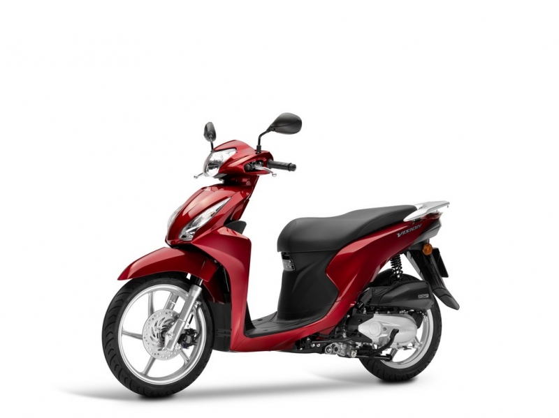 Honda Vision 110: lehký skútr do města - 2 - 1 Honda Vision 110 (11)