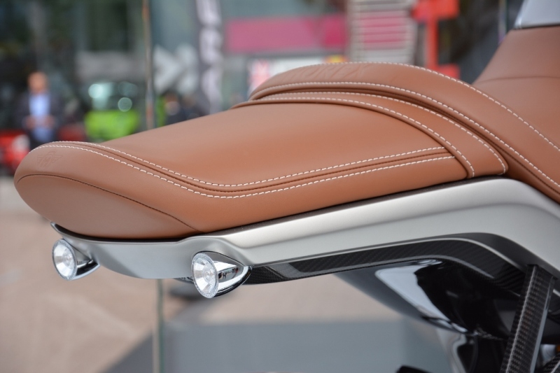 Horex VR6 Silver Edition 2016: znovuzrození značky - 15 - 1 Horex VR6 2015 Silver Edition12