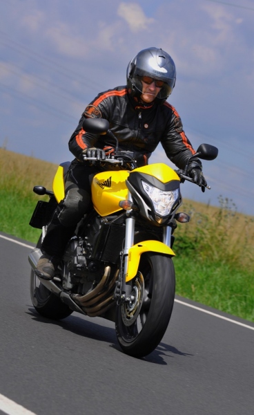 Test Honda CB 600F Hornet: dospělý a pořád hravý - 5 - Hornet1101