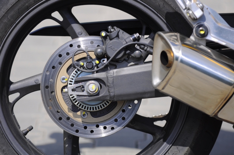 Test Honda CB 600F Hornet: dospělý a pořád hravý - 9 - Hornet1111