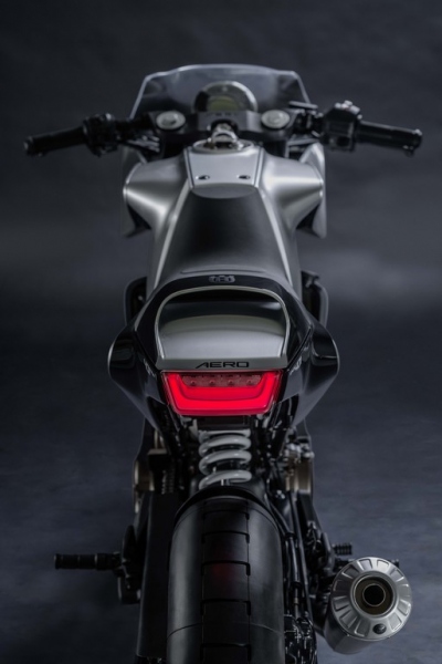 Husqvarna Vitpilen 401 Aero: vesmírný koncept - 7 - 1 Husqvarna 401 Vitpilen Aero koncept6