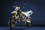 Husqvarna 701 Supermoto Husqvarna 701 supermoto05