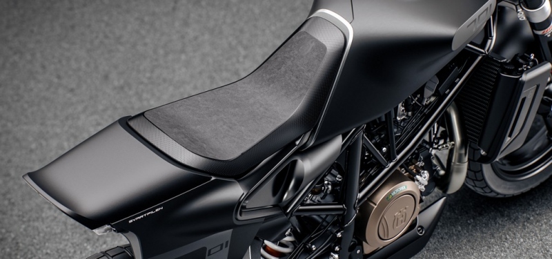 Husqvarna Svartpilen 701: rebelie v černém - 19 - 1 Husqvarna Svartpilen 701 (21)