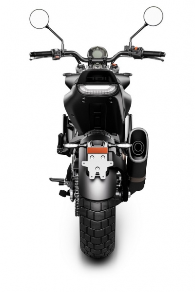 Husqvarna Svartpilen 701: rebelie v černém - 23 - 1 Husqvarna Svartpilen 701 (23)