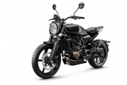 1 Husqvarna Svartpilen 701 (21)