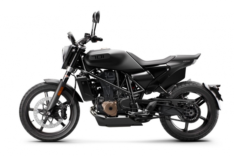Husqvarna Svartpilen 701: rebelie v černém - 26 - 1 Husqvarna Svartpilen 701 (26)